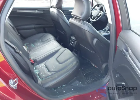 2016 Ford Fusion Energi Titanium из США, поврежденный, VIN 3FA6P0SU6GR377342